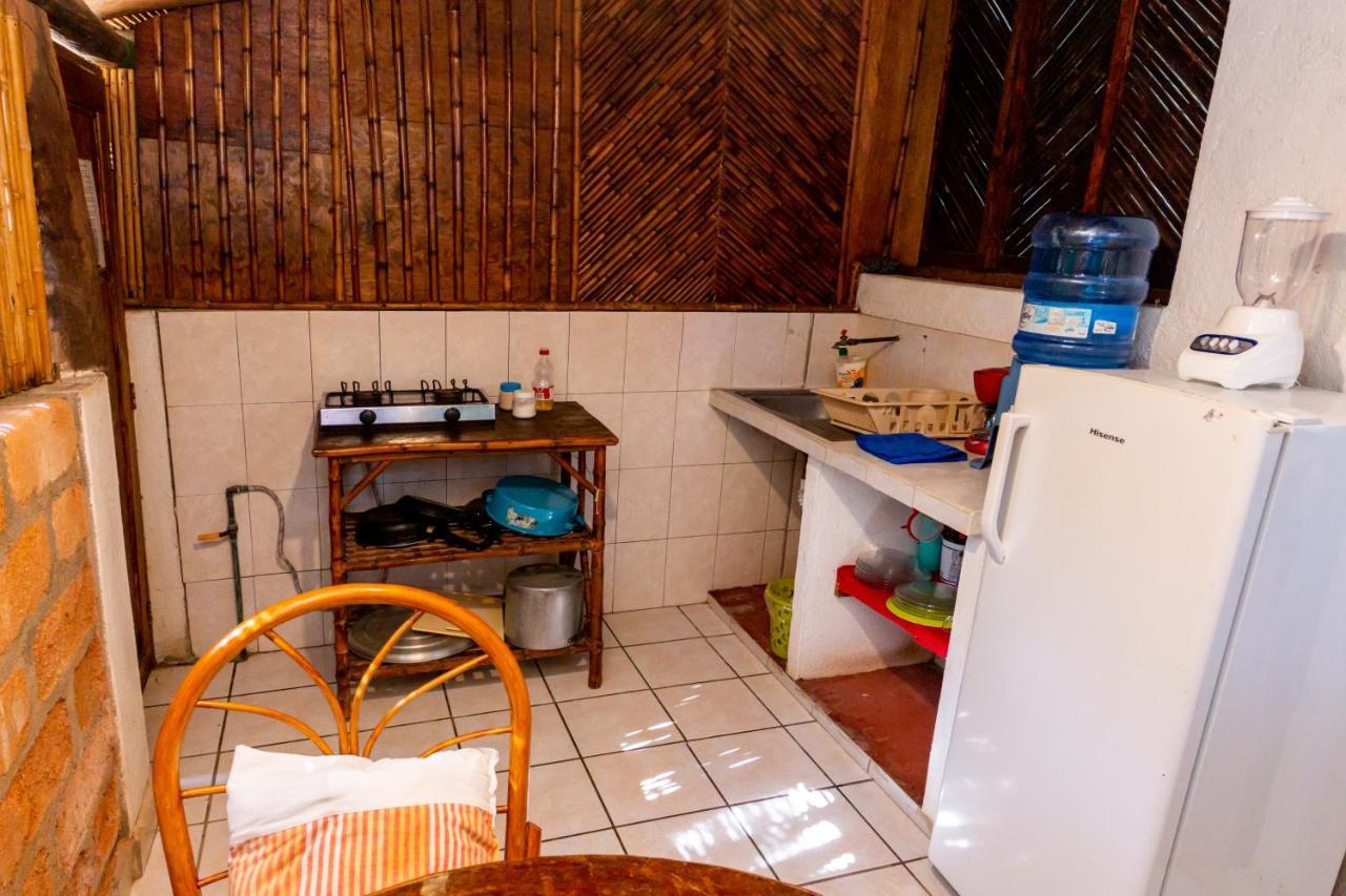 Casa Mexica Bungalows Zihuatanejo Exteriör bild